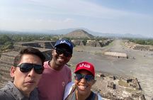 Teotihuacan at dawn, no tourist traps.