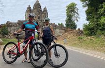 Full-Day Guided Bicycle Tour in Angkor Wat Temple