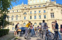 Historic Guided Bike Tour in Krakow