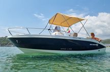 Shared boat tour in Vieste with bathing stop