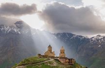 Kazbegi 3 Day Tour: Truso, Gergeti Trinity, Juta, Gveleti