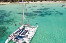 Sunshine CATAMARAN-PARTY+DRINKS+SNORKELING+NATURALPOOL+BEST+VIBE