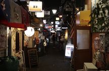 Discover Shinjuku Private Tour with Local Guide, Food & Drinks