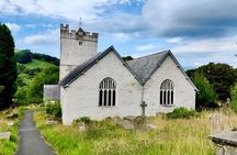 Cardiff: Waterfalls, Mountains & Castles Day Tour