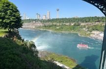 Niagara Falls USA: Maid of the Mist & Cave Adventure
