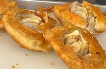 Wuhan Private Authentic Local Food Tour in Central City