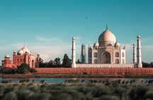 2-Day Tour to Taj Mahal, Agra from Hyderabad with Both Side Commercial Flights