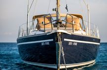 Sail Taste Connect a Semi Private Sailing with Seafood and Wine