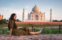 Private Taj Mahal Tour by Superfast Train from Delhi