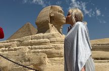 Half Day Tour Giza Pyramids and Sphinx with Private Tour Guide