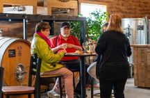 Discover Niagara's hidden gems on a private tour