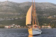 HalfDay Traditional Boat Tour in Korčula Archipelago