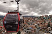 District Ciudad Bolivar by cable car, tour and graffiti workshop 