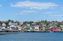 Private Guided Tour: Peggy’s Cove, Mahone Bay, Lunenburg & Ovens
