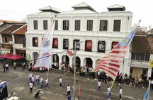 George Town Highlights & Upside Down Museum tours (5 Hours)