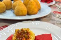 Cooking class on Arancine in Agrigento