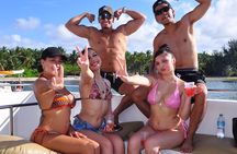 Luxury Hip Hop Boat Party–Drinks, Music, and the Best Vibes in PC