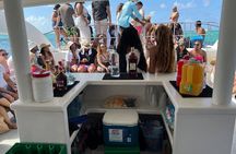 Luxury Hip Hop Boat Party–Drinks, Music, and the Best Vibes in PC