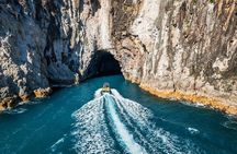 2 Hour Cathedral Cove and Volcanic Coast Cruise with Shade Canopy