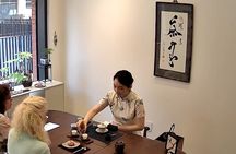 Busan: Join a Tea Ceremony & Create a Calligraphy Memento