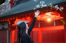 Tokyo Shinjuku Night Photo Tour with Pro Gota
