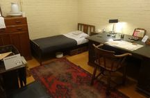 Semi-Private WW2 Churchill in Westminster & War Rooms entry