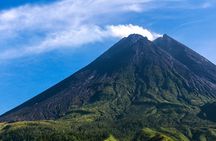 Bunker Kaliadem Merapi Car Private Tour Yogyakarta
