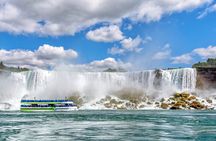 Niagara Falls: Splash & Dash Walking Tour Experience