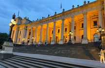 Melbourne: Private Tour Explore the City & Brighton Beach Boxes.