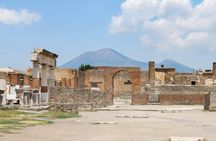 Pompeii Walking Tour: The Real History of the Ruins