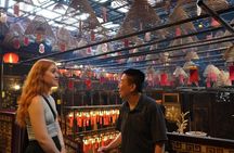 Hong Kong Private & Personalized Walking Tour with a Local Guide