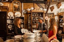 Flea Market Secrets near Montmartre: A Paris Hunt for Treasures