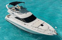 Explore Isla Mujeres by Boat in Cancun