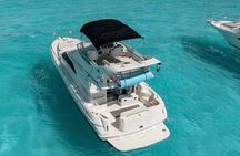 Explore Isla Mujeres by Boat in Cancun