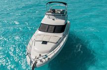 Explore Isla Mujeres by Boat in Cancun