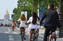 Paris: City Bike Tour on a Dutch Bike