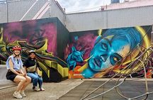 Graffiti & Urban Art Biketour w/ taco stop