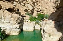 Wadi Shab and Bimmah Sinkhole Full-Day Adventure