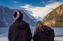  Milford Sound Small Group Tour, Cruise & Picnic Lunch