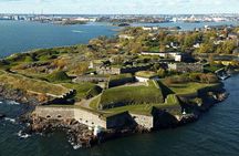 Eco-Friendly Helsinki: City Highlights & Suomenlinna Tour