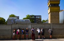 Berlin: Guided Bike tour of the Berlin Wall and Third Reich