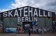 Berlin: Experience Alternative Kreuzberg on a Private Bike Tour
