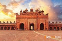 Guided Fatehpur Sikri & Abhaneri Tour From Agra To Jaipur By Car 