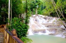 Ocho Rios Catamaran: Dunn's River Falls, Snorkeling & Open Bar