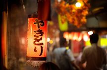 Shinjuku Local Bar Hopping with Dinner and Local Guide