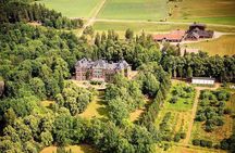 VIP Tour Porvoo and Old Manor by Mercedes V with Private Guide 