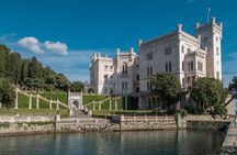 Trieste E-Bike Tour: Old Town, Miramare Castle and Gelato