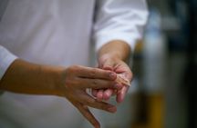 Tokyo Sushi Experience: Make Sushi with Toyosu Market Fish