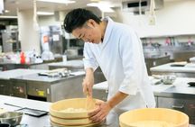 Tokyo Sushi Experience: Make Sushi with Toyosu Market Fish