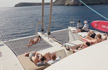 Catamaran Cruise to Dia Island with Meal and Water Activities